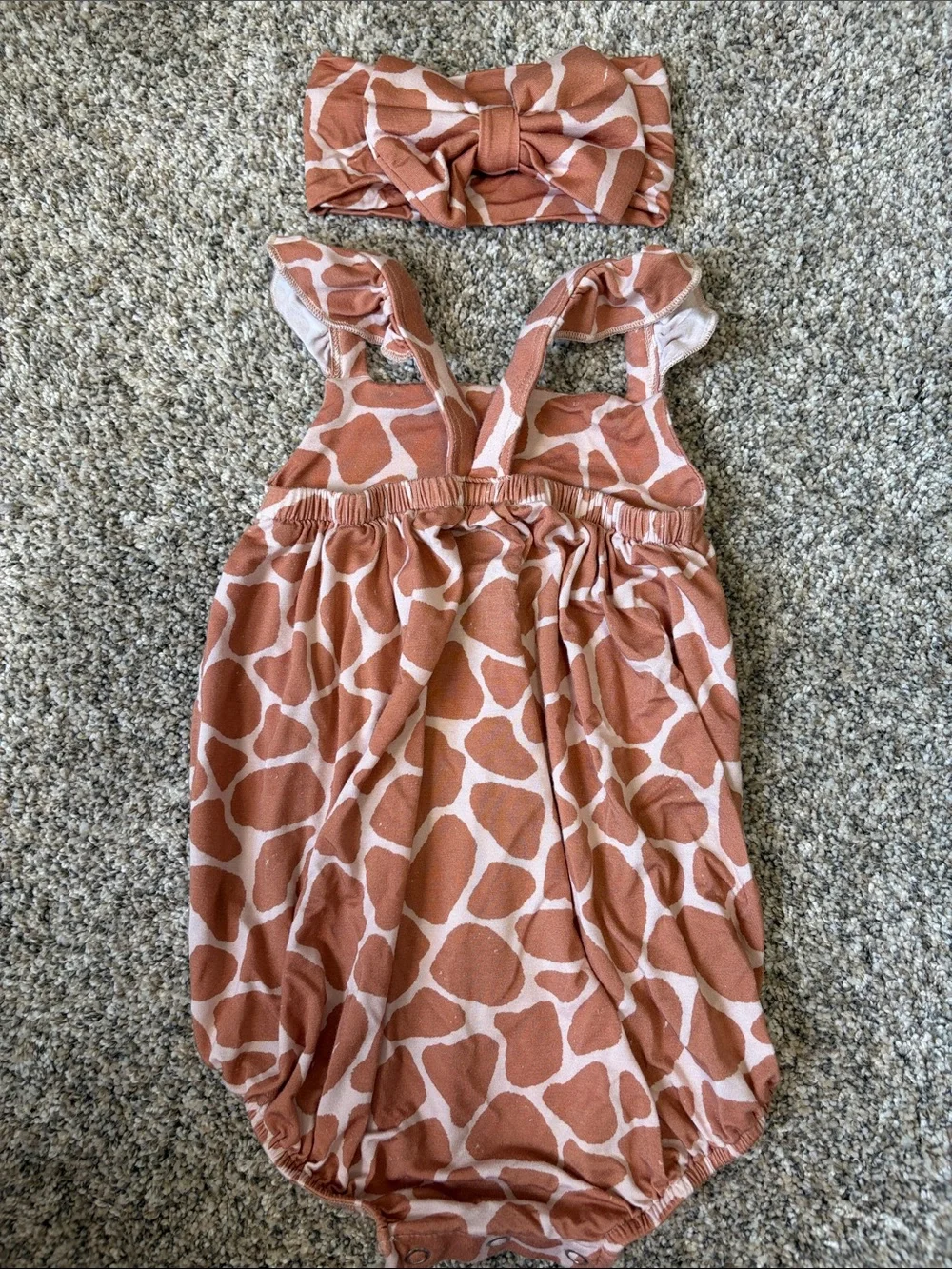 Snuggle Bums Giraffe Bamboo Bubble With Matching Bow